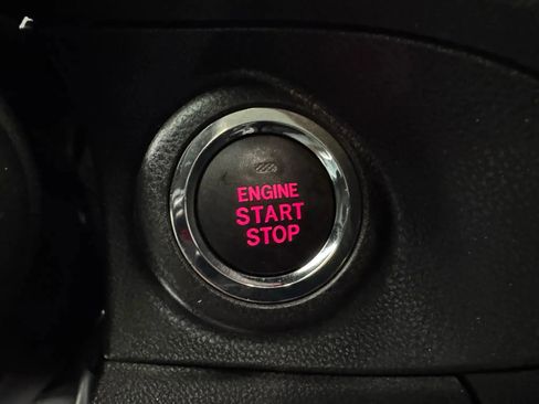 Used 2025 Subaru Ascent Premium image 17