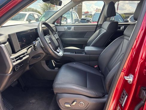 Used 2026 Hyundai Santa Fe SEL FWD image 25
