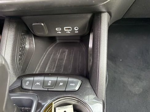 Used 2022 Chevrolet TrailBlazer LT w/ Sun and Liftgate Package image 28