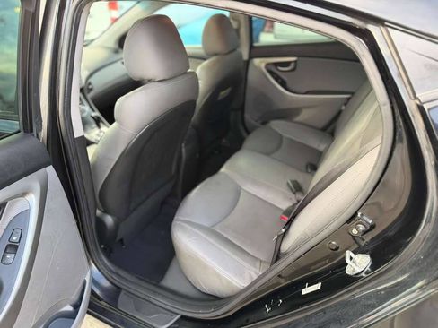 Used 2012 Hyundai Elantra Limited w/ Technology Pkg 5 FWD image 12
