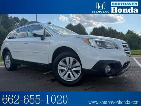Used 2017 Subaru Outback 2.5i Premium AWD/4WD image 1