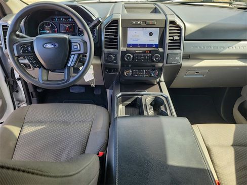 Used 2022 Ford F250 XLT w/ XLT Premium Package image 21