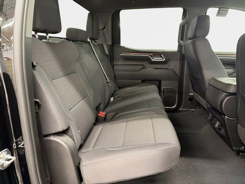 New 2026 Chevrolet Silverado 1500 LT AWD/4WD image 11