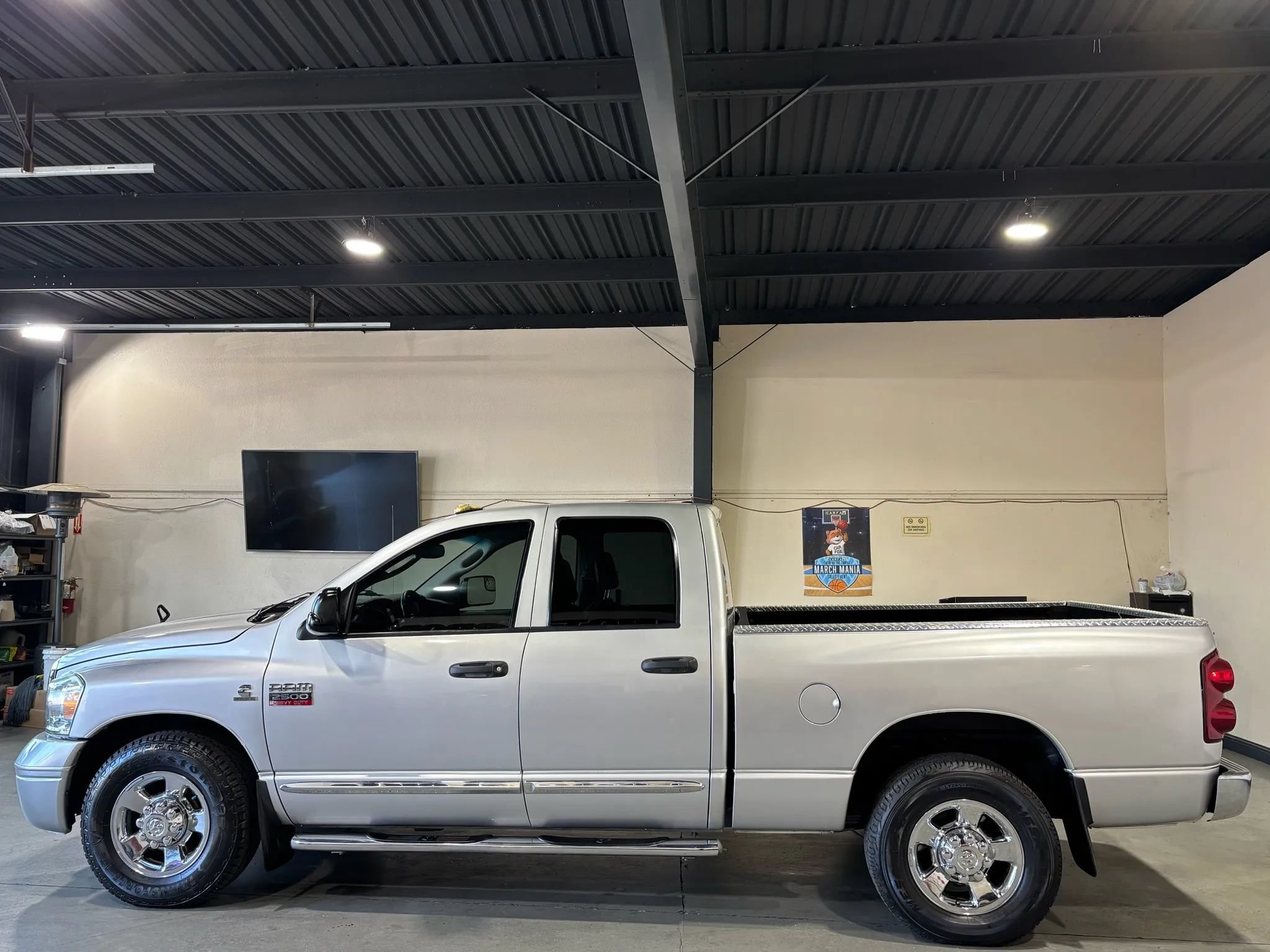 Used 2008 Dodge Ram 2500 Truck Laramie w/ Trailer Tow Group RWD image 8