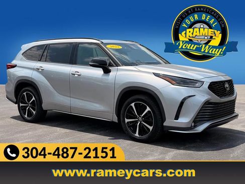 Used 2022 Toyota Highlander XSE AWD/4WD image 1