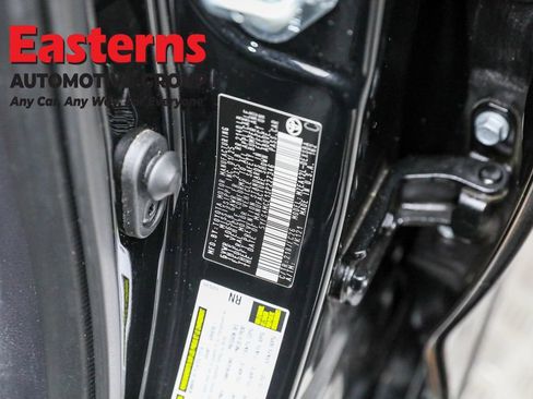 Used 2025 Toyota Corolla SE image 34