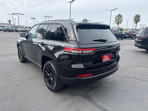 Certified 2024 Jeep Grand Cherokee Altitude image 5