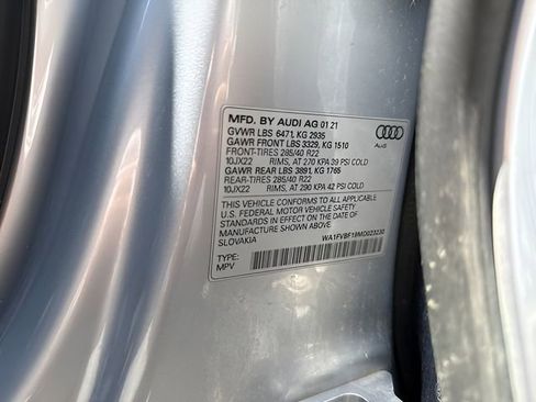 Used 2021 Audi Q8 Prestige AWD/4WD image 29