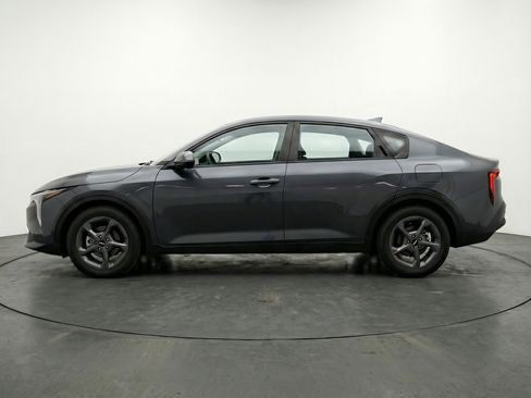 Used 2025 Kia K4 FWD image 5