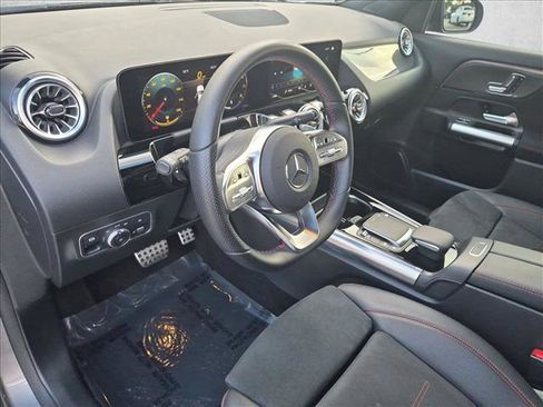 Used 2023 Mercedes-Benz GLA 250 4MATIC image 10