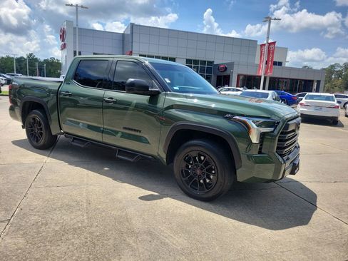 Used 2022 Toyota Tundra SR5 RWD image 9
