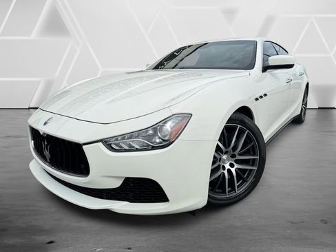 Used 2015 Maserati Ghibli RWD image 1