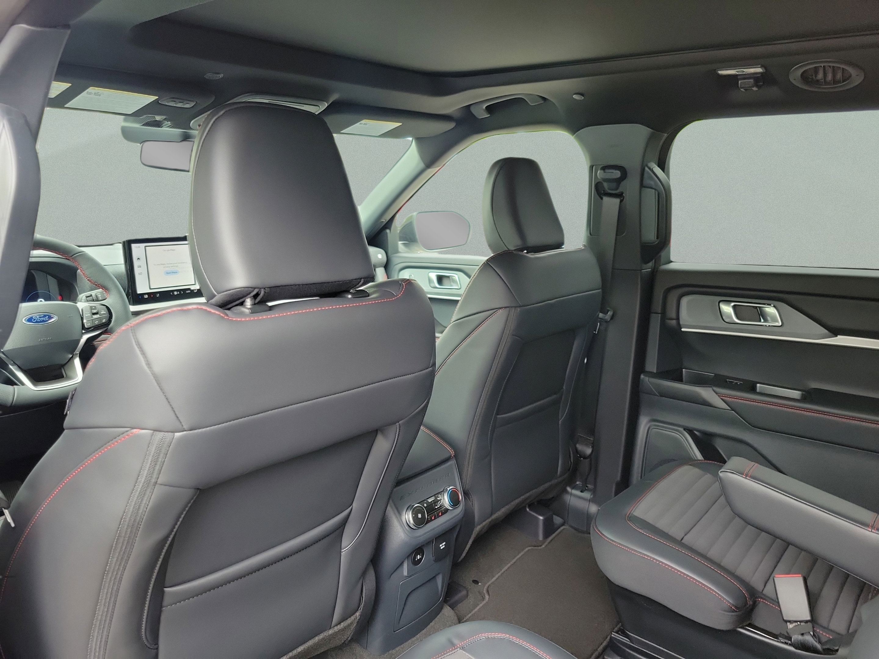 New 2026 Ford Explorer ST-Line w/ ST-Line Street Pack AWD/4WD image 23