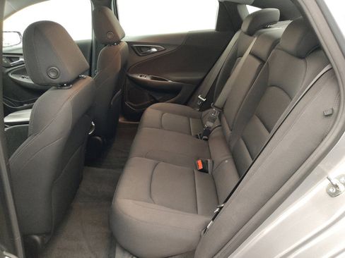 Used 2023 Chevrolet Malibu LT FWD image 18