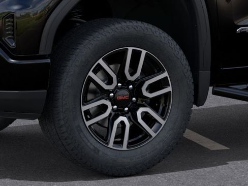 New 2026 GMC Sierra 1500 AT4 w/ Technology Package AWD/4WD image 9