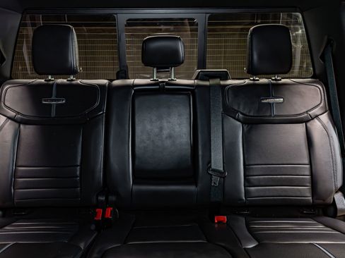 Used 2025 Ford F450 Platinum w/ FX4 Off-Road Package image 27