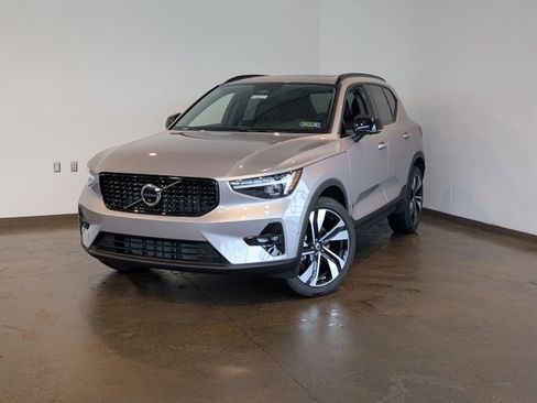 New 2026 Volvo XC40 B5 Ultra w/ Climate Package image 1
