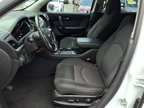 Used 2016 Chevrolet Traverse LT AWD/4WD image 13