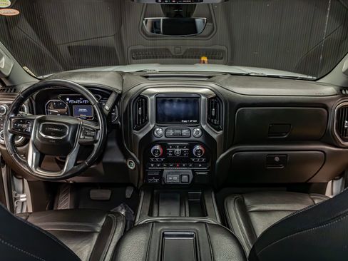 Used 2022 GMC Sierra 3500 Denali w/ Denali Ultimate Package image 19