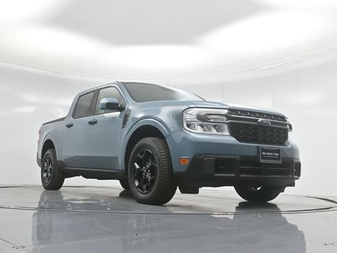 Certified 2022 Ford Maverick XLT w/ Equipment Group 300A Standard image 44