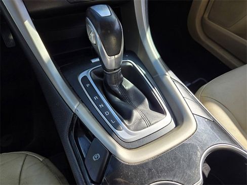 Used 2016 Ford Fusion SE w/ Equipment Group 502A image 20