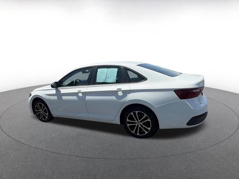Used 2025 Volkswagen Jetta Sport FWD image 10
