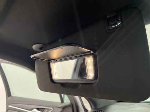 Used 2024 Buick Enclave Premium image 70