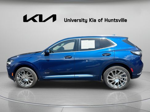 Used 2022 Buick Envision Avenir w/ Technology Package II FWD image 5