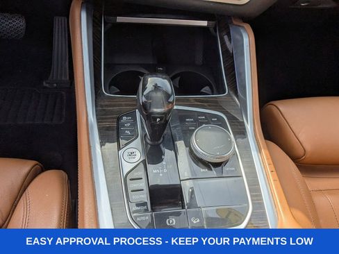 Used 2021 BMW X6 xDrive40i w/ Premium Package image 34