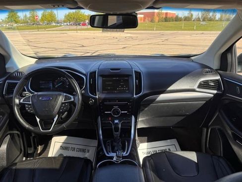 Used 2015 Ford Edge Titanium w/ Equipment Group 302A AWD/4WD image 17