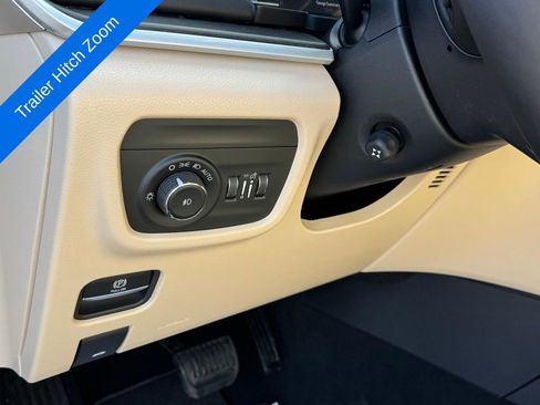 New 2025 Jeep Grand Cherokee Limited w/ Luxury Tech Group II image 20