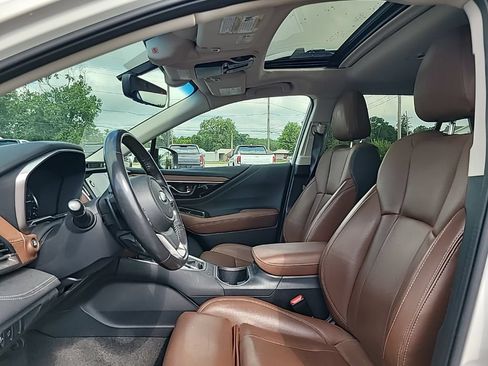 Used 2021 Subaru Outback Touring XT AWD/4WD image 7