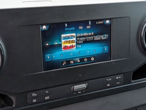 Used 2023 Mercedes-Benz Sprinter 2500 image 23