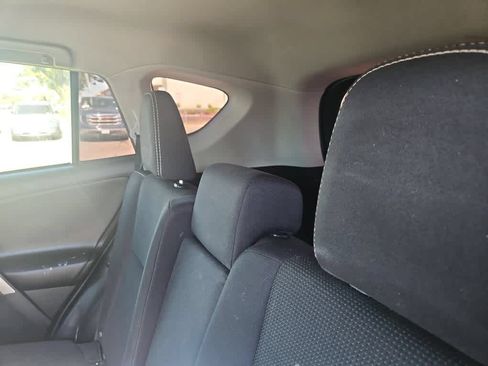 Used 2018 Toyota RAV4 XLE w/ Plus Extra Value Package FWD image 12