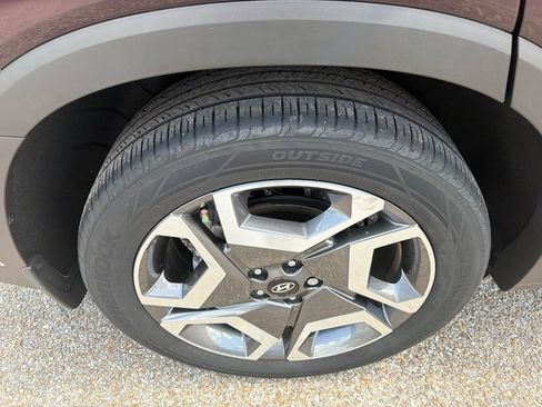 Used 2023 Hyundai Palisade Limited w/ Cargo Package FWD image 11