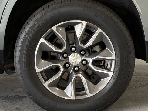 Used 2023 Chevrolet Tahoe LS AWD/4WD image 8