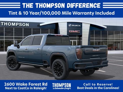 New 2026 GMC Sierra 2500 Denali Ultimate w/ LPO, Black Badging Package AWD/4WD image 3