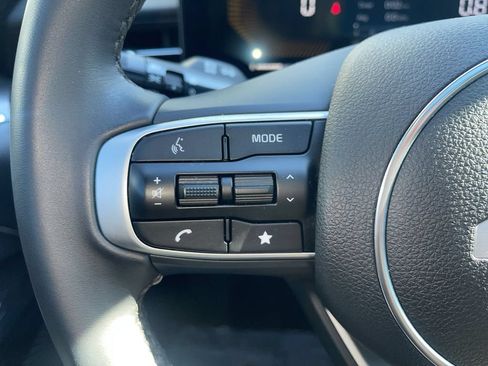 Used 2025 Kia K5 GT-Line w/ GT-Line Premium Package FWD image 9