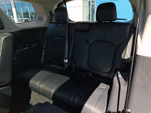 Used 2023 Honda Pilot Elite image 10