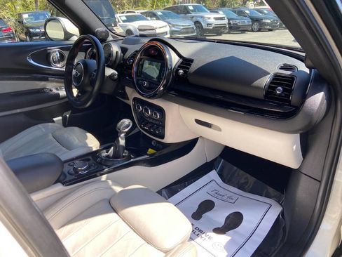 Used 2016 MINI Cooper Clubman S image 12