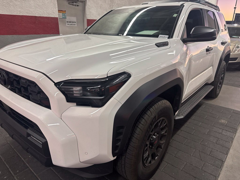 Certified 2025 Toyota 4Runner TRD Off-Road AWD/4WD image 1