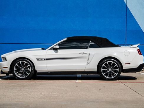 Used 2012 Ford Mustang GT Premium w/ Electronics Pkg image 31