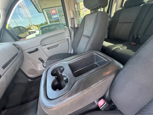 Used 2012 Chevrolet Silverado 1500 W/T AWD/4WD image 14