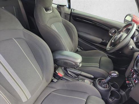 Used 2019 MINI Cooper John Cooper Works w/ Premium Package FWD image 22