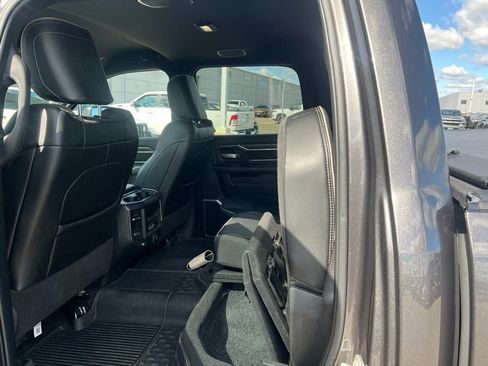 Used 2024 RAM 2500 Laramie w/ Night Edition AWD/4WD image 14
