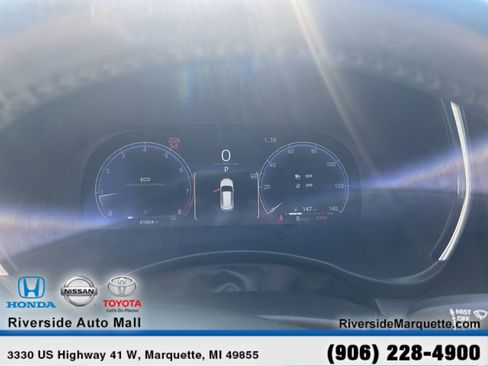 Used 2023 Toyota Highlander Platinum image 16