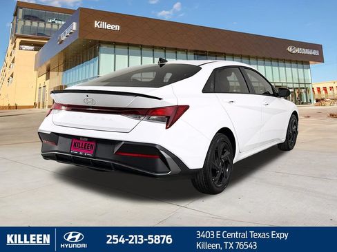Used 2026 Hyundai Elantra Sport w/ Cargo Package FWD image 9