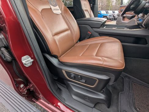 Used 2022 RAM 1500 Limited image 14