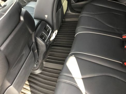 Used 2020 Acura RDX AWD w/ Advance Package image 7