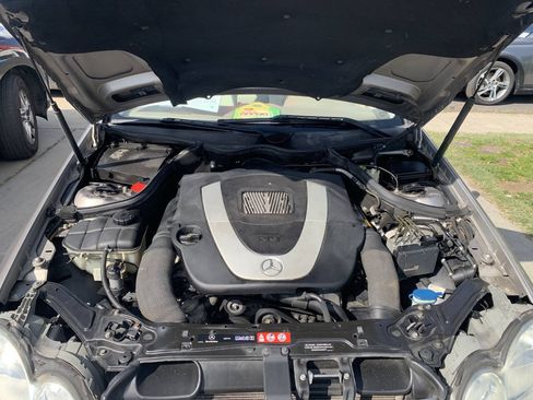 Used 2006 Mercedes-Benz CLK 350 Coupe image 18